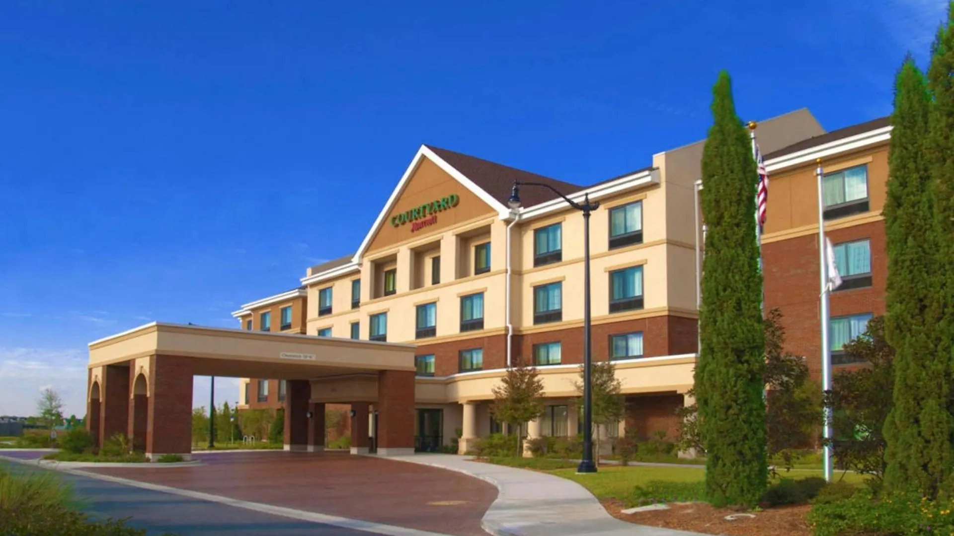 9 Business Hotels Near Hands-On Children's Museum for Easy Access