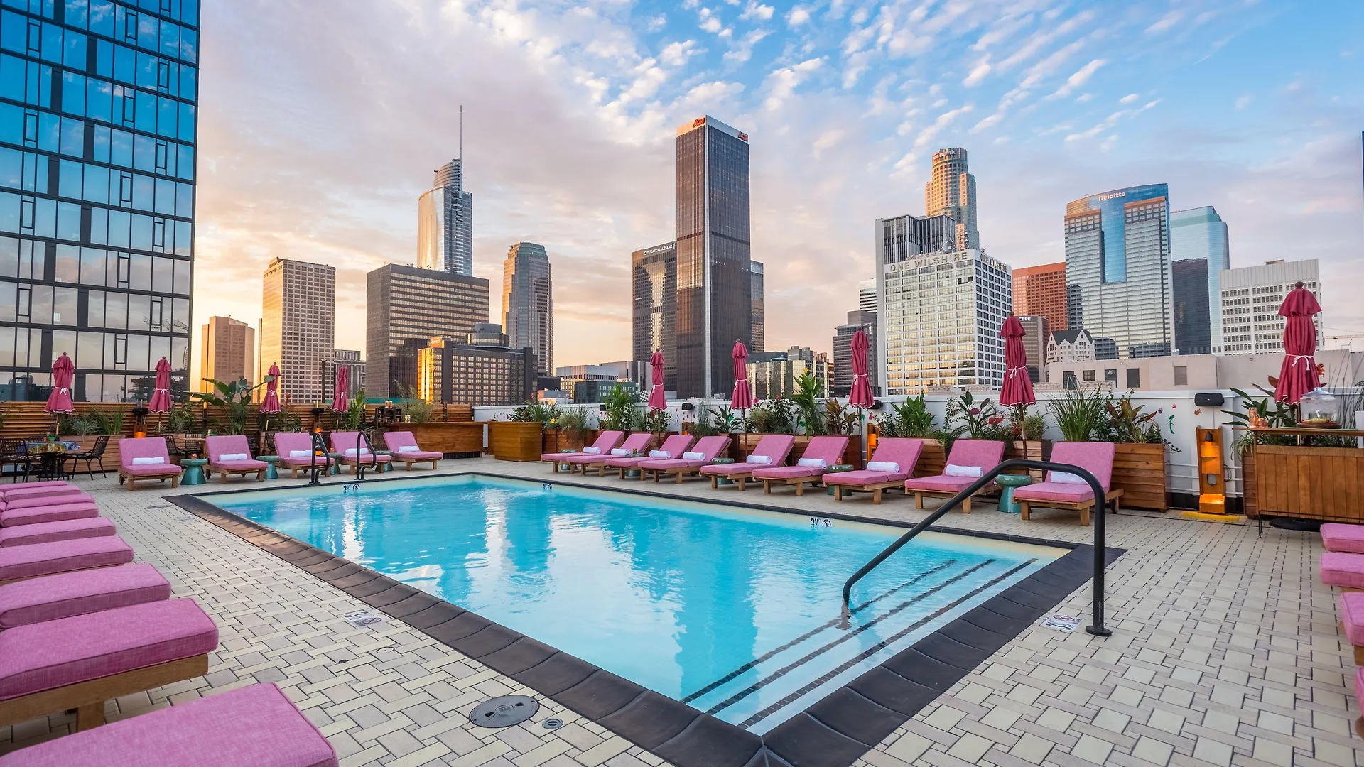 4 Smart Central Hotels in Historic District Worth Booking