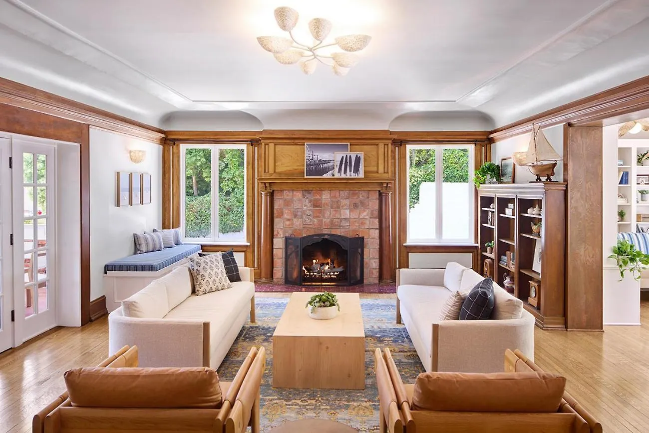 Staying Near Westside Pavilion: 4 Boutique Hotels Compared