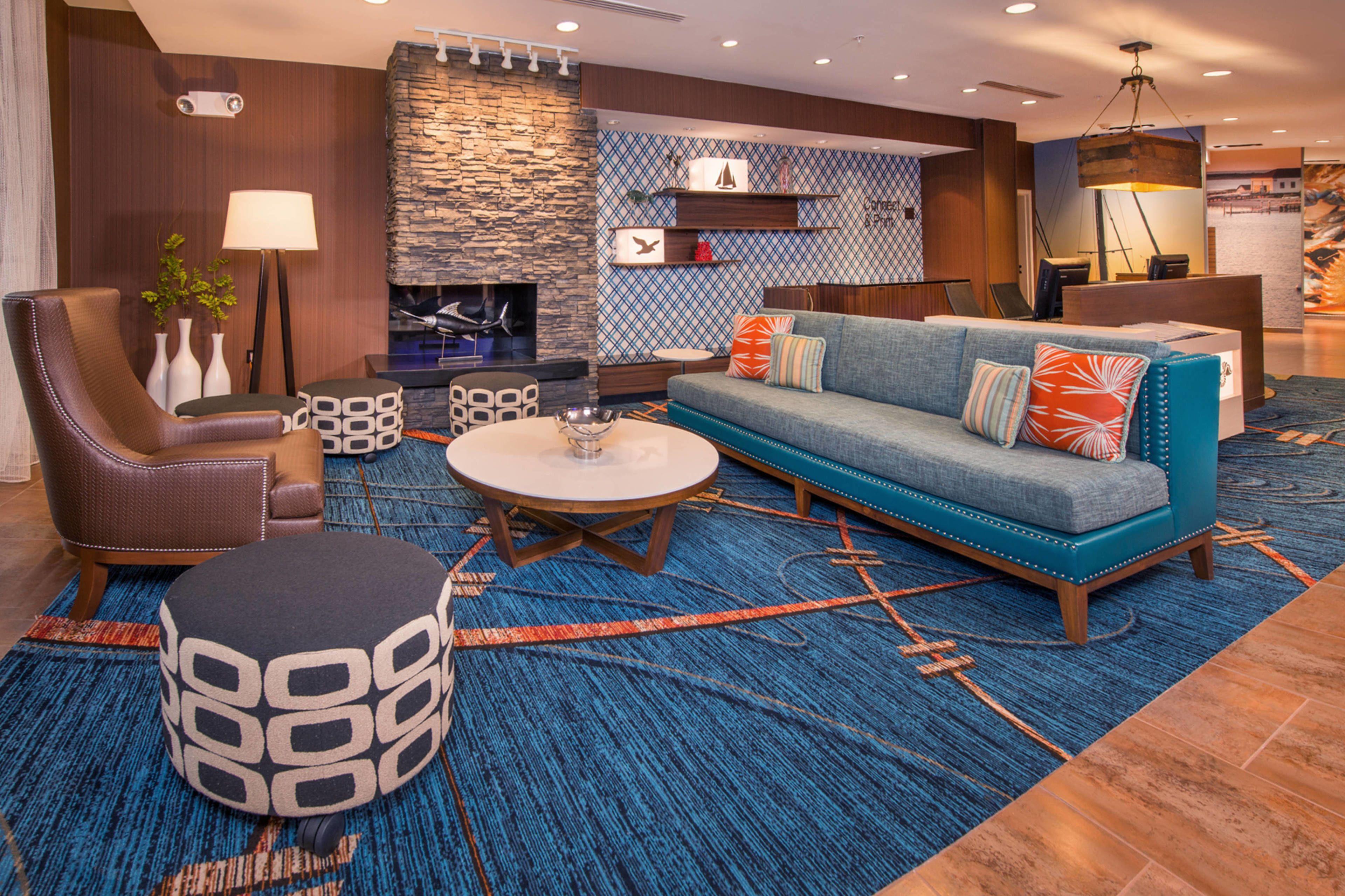 Where to Stay Near Easton Parks & Rec: 4 Golf Hotels Reviewed